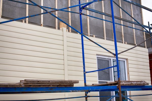 Loose Cladding Repair in Fishers