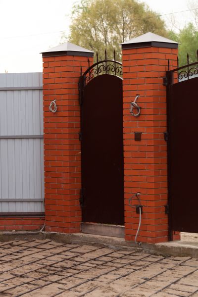 Brick Columns Installation in Fishers